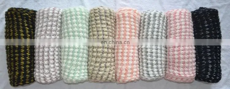 wholesale hot selling fashion warm infinity loop knitted scarf