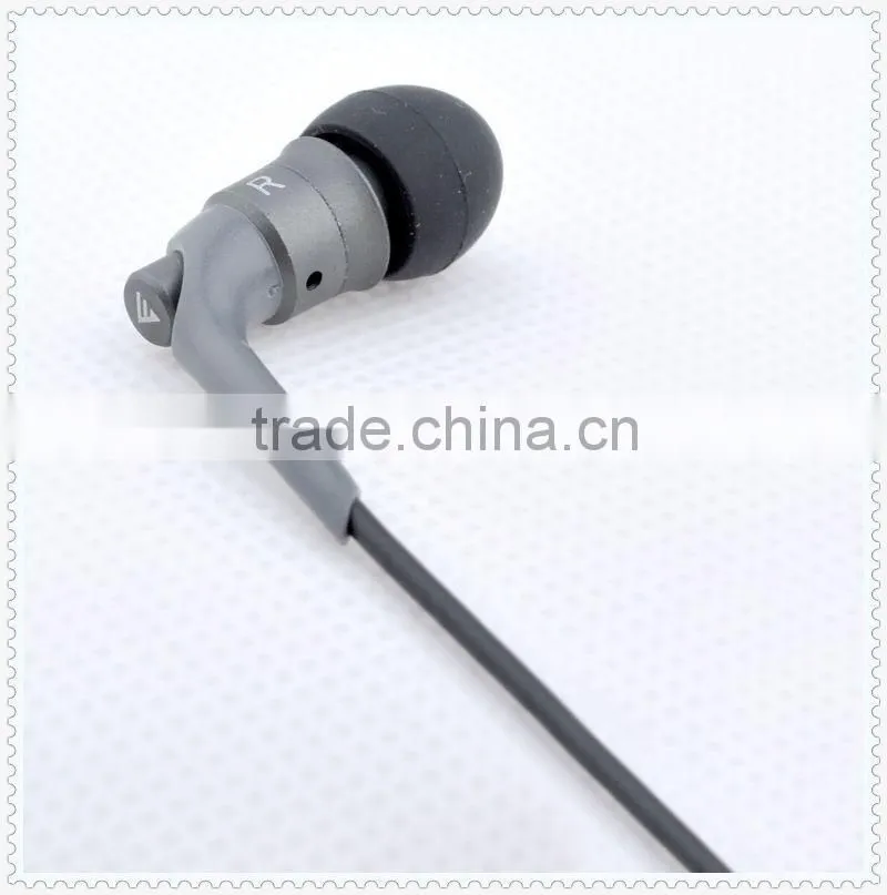promotional bluetooth sport silicone earphone holder