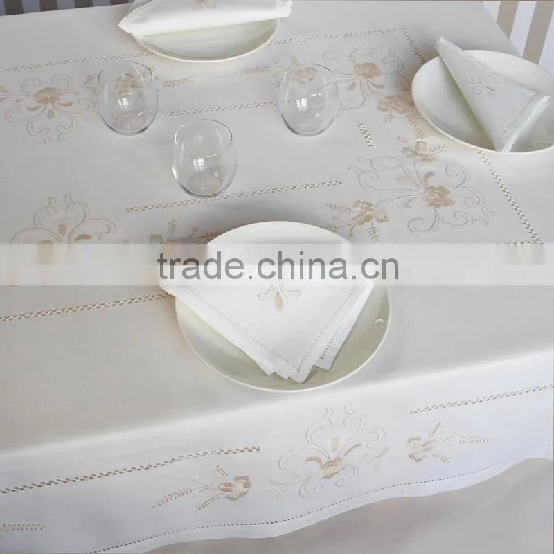 hand embroidery table cloth