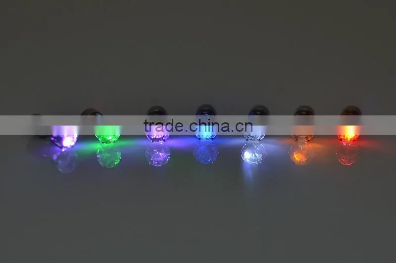 2016 Party Events Supply Novelty Light Up Earrings Colorful LED Earrings