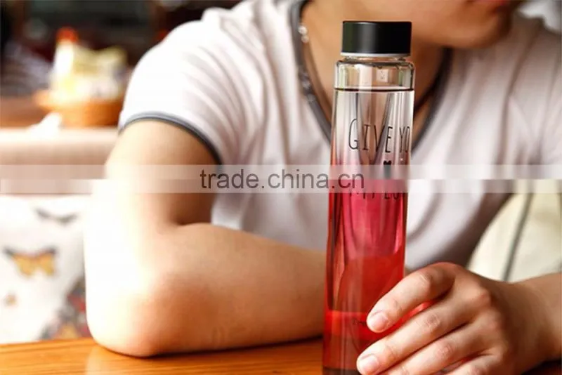 2016 fashionable stylish borosilicate glass 300ml champange vodka wine bottle