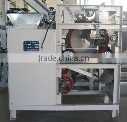 Soaking peanut peeling machine for sale