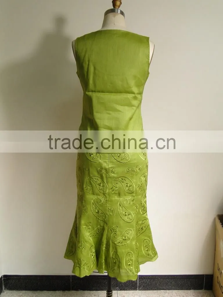 2015 women's skirt suits with heavy embroidery