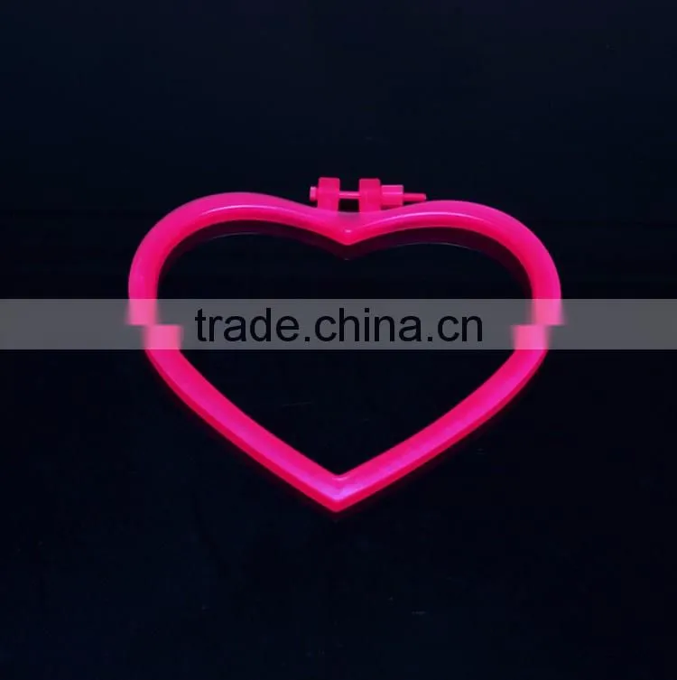 Colorful Plastic Heart Design Hand Embroidery Cross Stitch Hoops