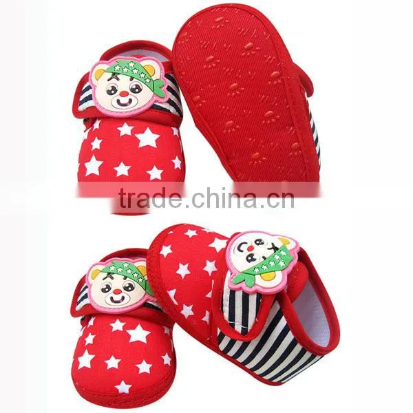 beautiful baby girl pre-walkler shoes