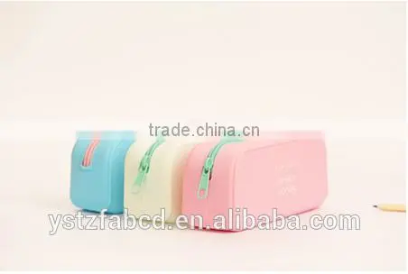 2016 Newest Gift Use and Pencil Bag factory supply printed logo custom Silicone pencil case