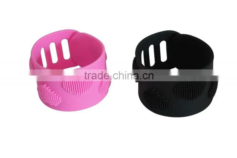 2016 Silicone Factory Sexy Product Wholesale Handcuffs