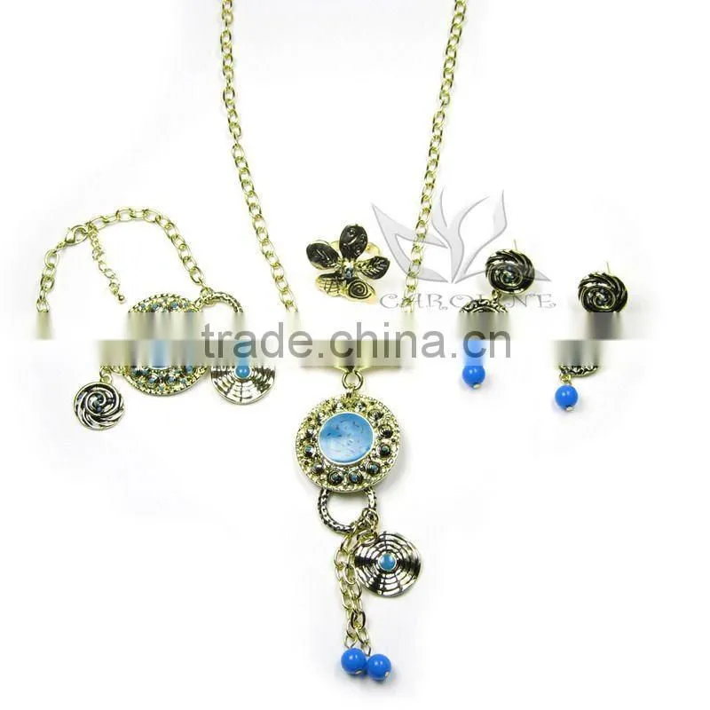 Fashion Design gold plated jewelry set