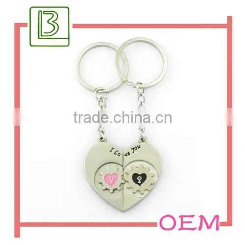 Personalised engraved lovers couple split heart keyring romantic valentines gift
