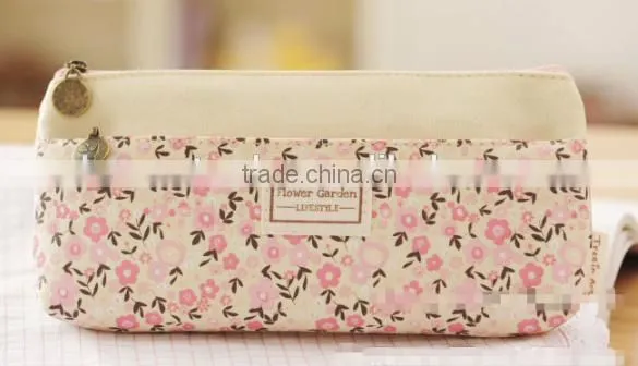 Promotion two zippers fresh pencil case made in china
