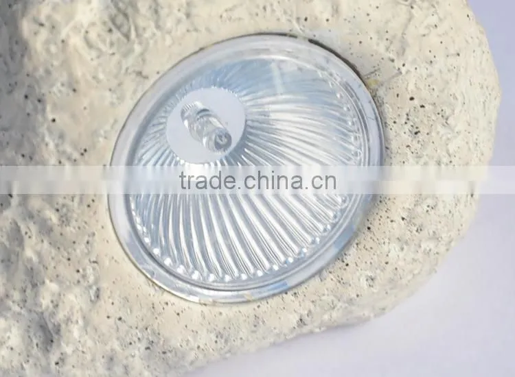 TYEE high quality Portable Durable stone-shaped solar energy work light with Strong magnet