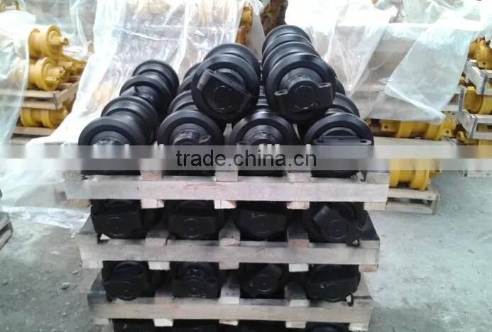 Yuchai YC60 carrier roller,excavator top roller,YC60-6,YC60-7,Yc65-2,YC65-3,YC70-6,YC85