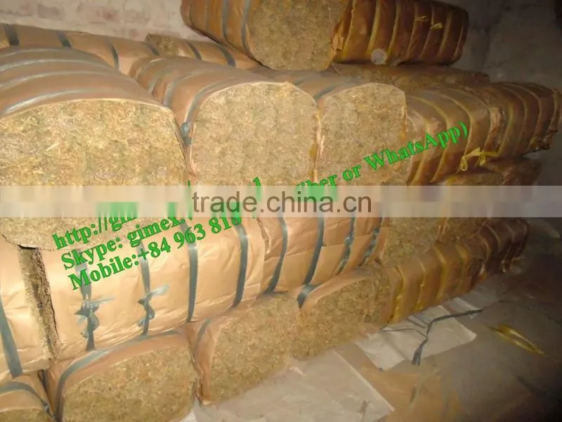 Dried bamboo leaves