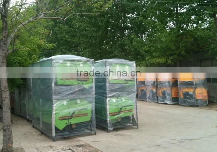 Small round baler