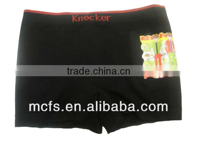 Best quality and fashion design seamless boy boxers