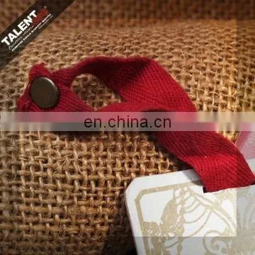 Custom attractive designs casual jeans paper hang tags for apparel garment