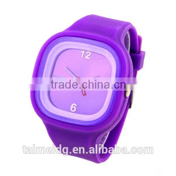 Outstanding design wrist watch rubber strap quartz