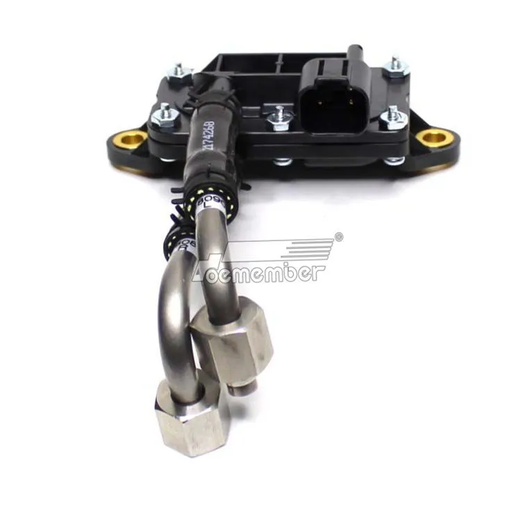 OE Member 2357734 2302150 Differential Pressure Sensor with Pipe for Scania