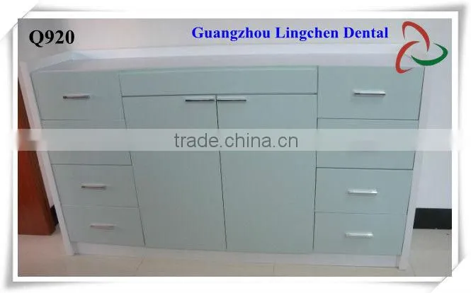Italy Latest Dental Cabinet Design Hospital Furnature (Q921)