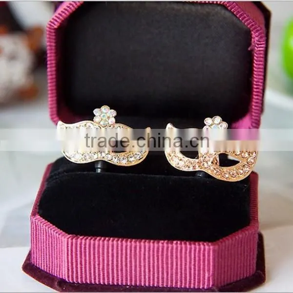 Luxury Crystal Diamond Dust Plugs for Mobile Phones ,Crystal Diamond Dust Plugs for iPhone