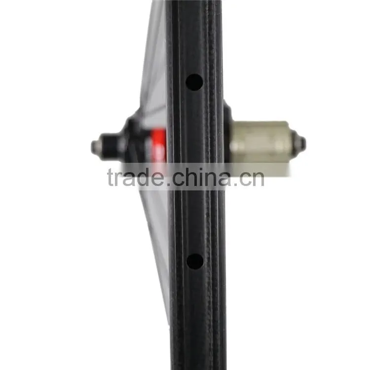 2016 Chinese New clincher Tubeless ready road rims 25mm wide road bicycle carbon wheels 38C-TL