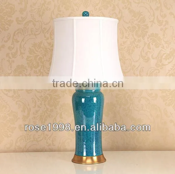 table lamp with ceramic and cracked ice