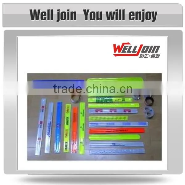 Promotional Customized Logo Cheap Slap Band Silicone