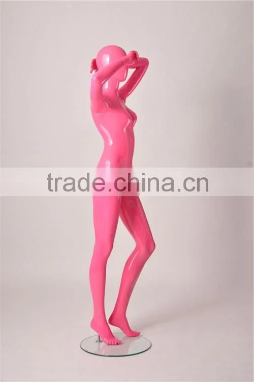 Christmas window display women mannequins with abstract face