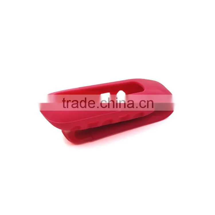 New design for Fitbit one case and fitbit one clip