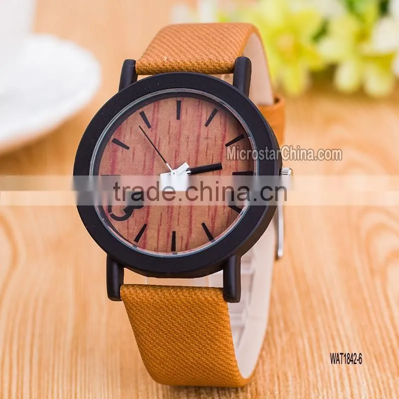 2016 wholesale fashion wrist wood color watch