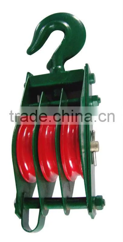 CLOSED TYPE TRIPLE SHEAVE WITH HOOK PULLEY BLOCK