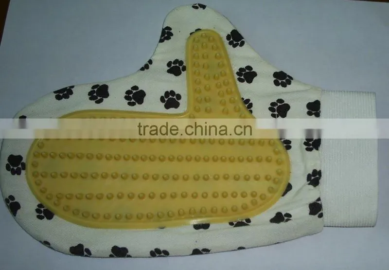 pet grooming massage glove