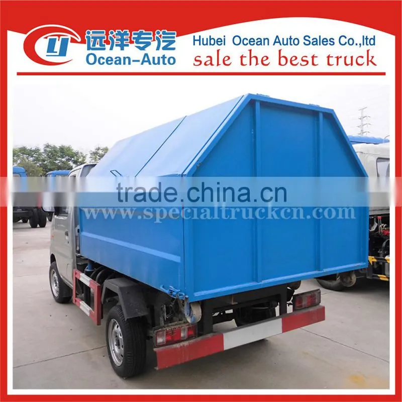 CCAG mini roll-off lift garbage truck