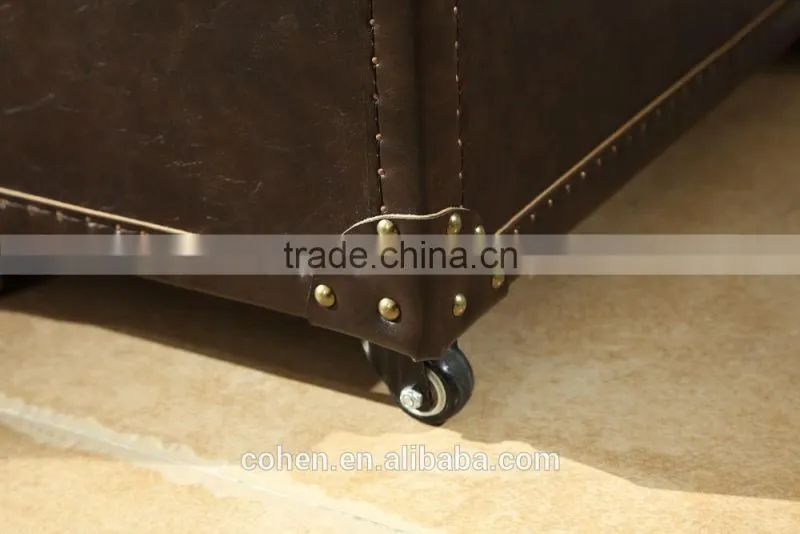 2016 Factory direct sale home furniture Europe design retro vintage style living room wine cabinet covered by top grain leather