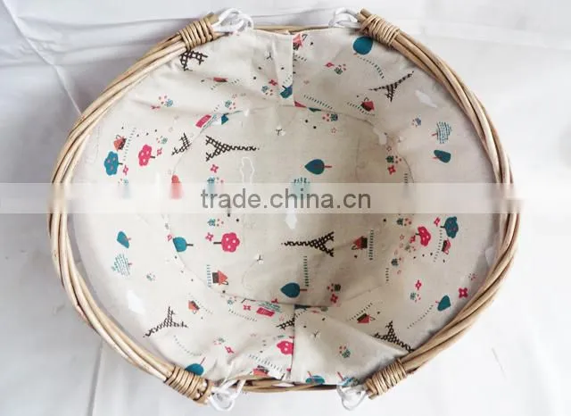 Hand woven decorative wicker flower basket for wedding