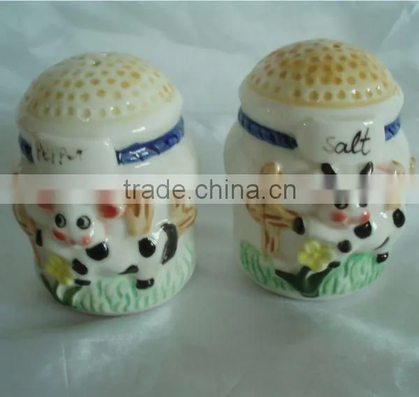 cow shape dolomite ceramic salt pepper set