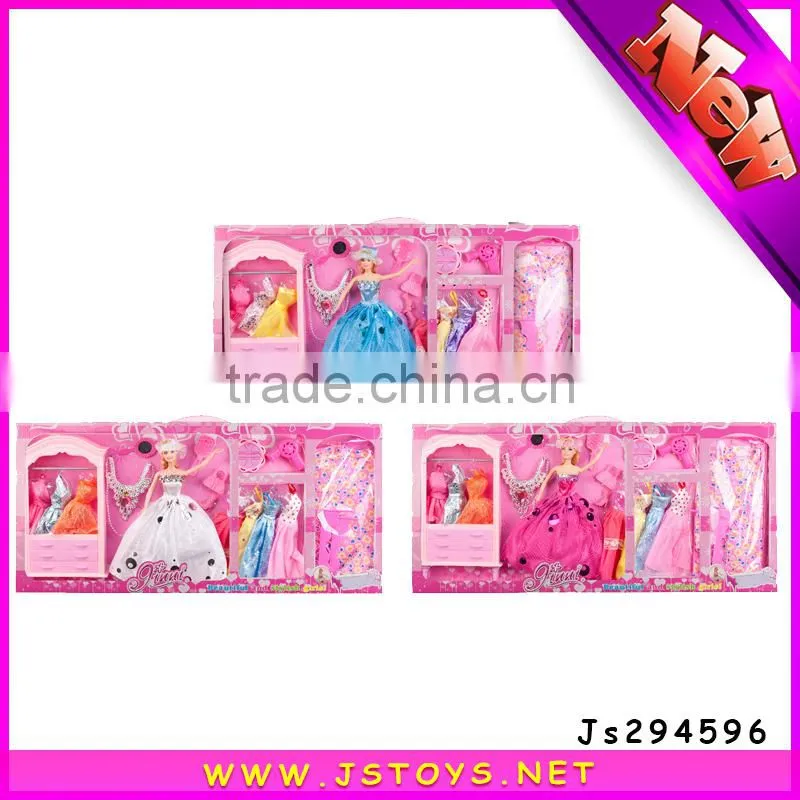 small plastic toy figures