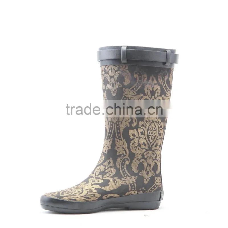 cool style woman short rubber rain boots
