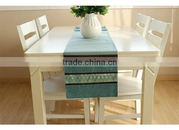 2015 new year spring plain deisgn die cut felt table runner