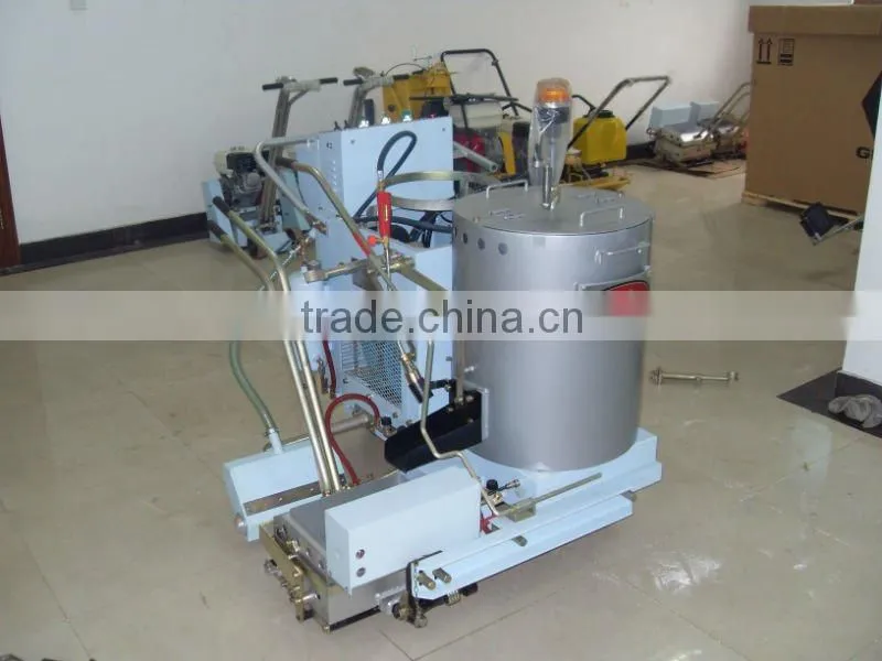 Traffic paint road marking machine