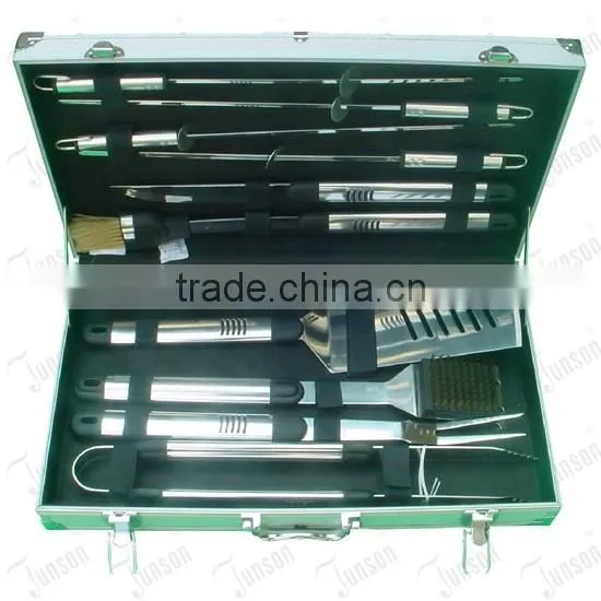 Stainless bbq tool set with aluminium case