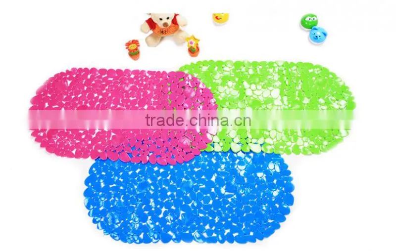 Non slip pebble stone bath mat