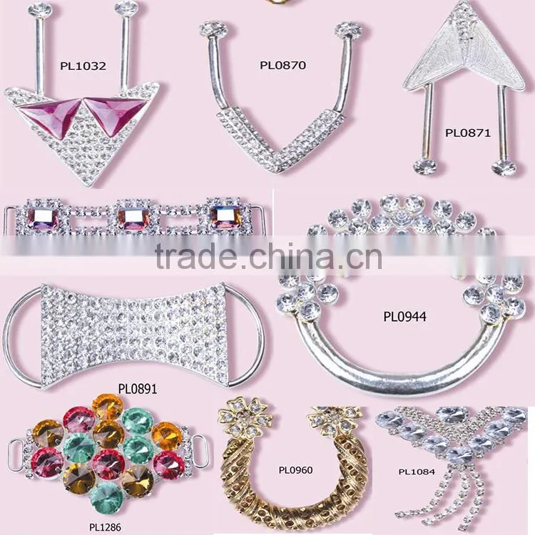 Wholesale custom flower corsage and some different shaped brooch