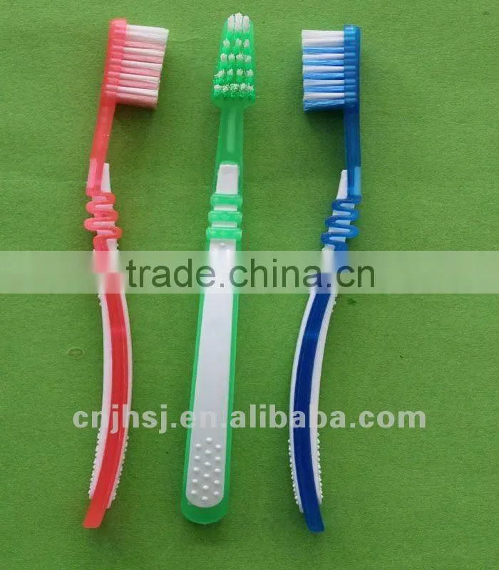Hot Selling 4 pcs packing Family Adult Toothbrush