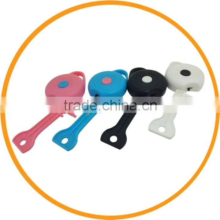 Latest Mobile Phone Remote Controller Bluetooth Wilreless Shutter for 5S / Note 3 from Dailyetech