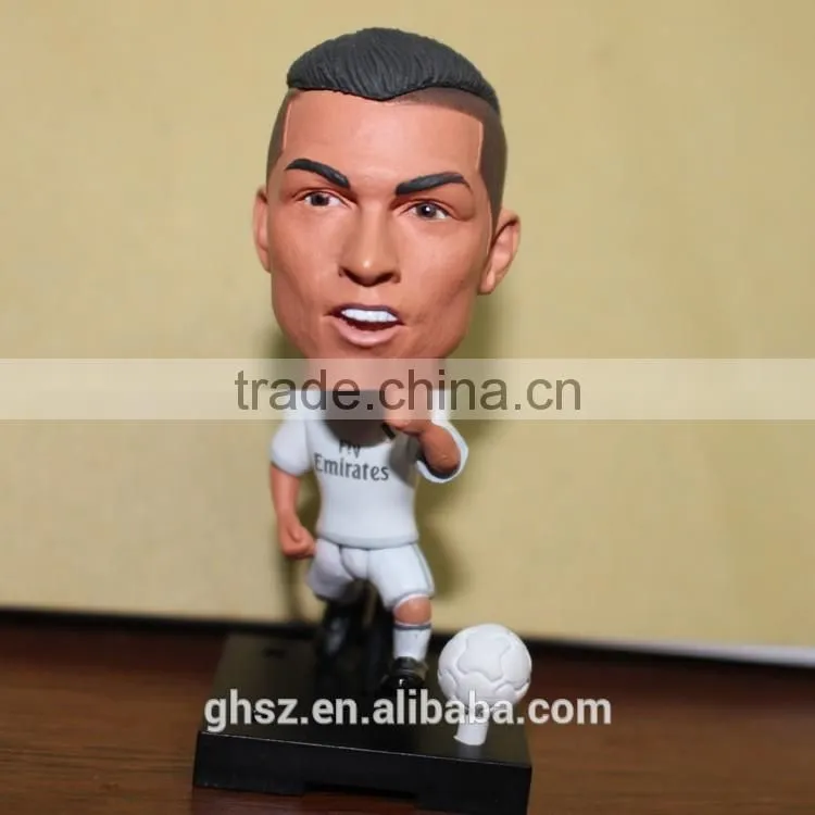 Customize resin football player model, soccer player bobble head sports keepsake