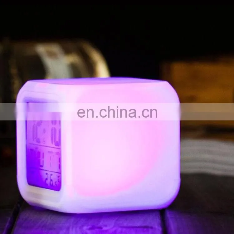 Amazon hot seller 7 colors changed Digital Thermometer led cube alarm clock