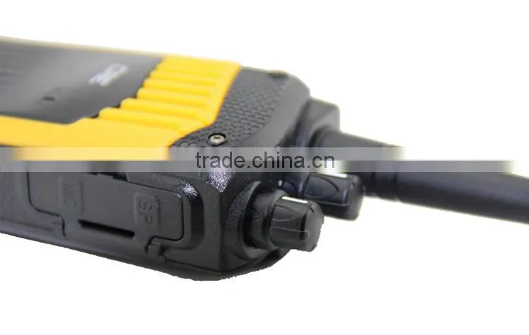 VOX Handsfree UHF Long Range Ham Radio China With Multiple Colors
