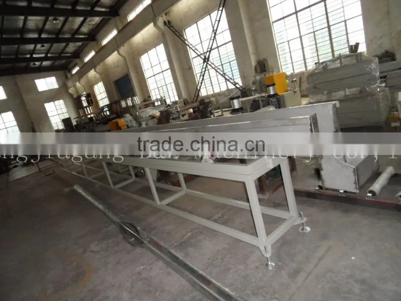 Machine for prdouction PS Foam picture frame