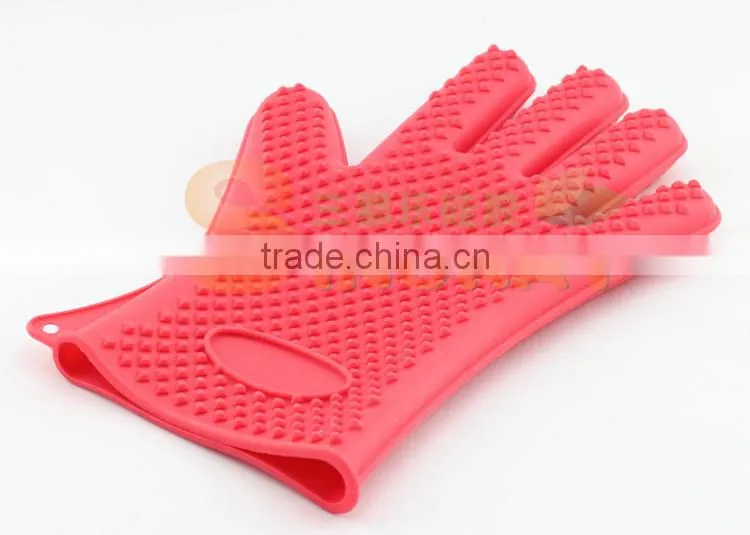 Durable kitchen five fingers insulated cooking gloves